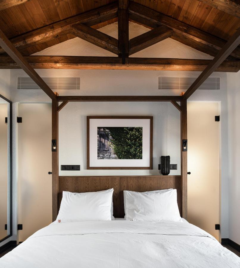 Unedo All Seasons Boutique Hotel Palaios Panteleimonas Ngoại thất bức ảnh