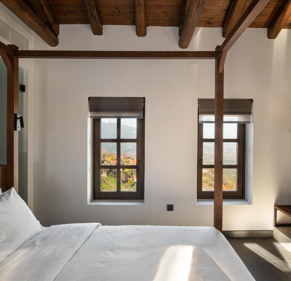 Unedo All Seasons Boutique Hotel Palaios Panteleimonas Ngoại thất bức ảnh