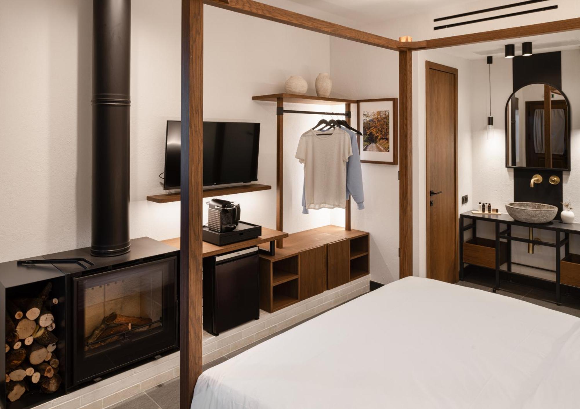 Unedo All Seasons Boutique Hotel Palaios Panteleimonas Ngoại thất bức ảnh