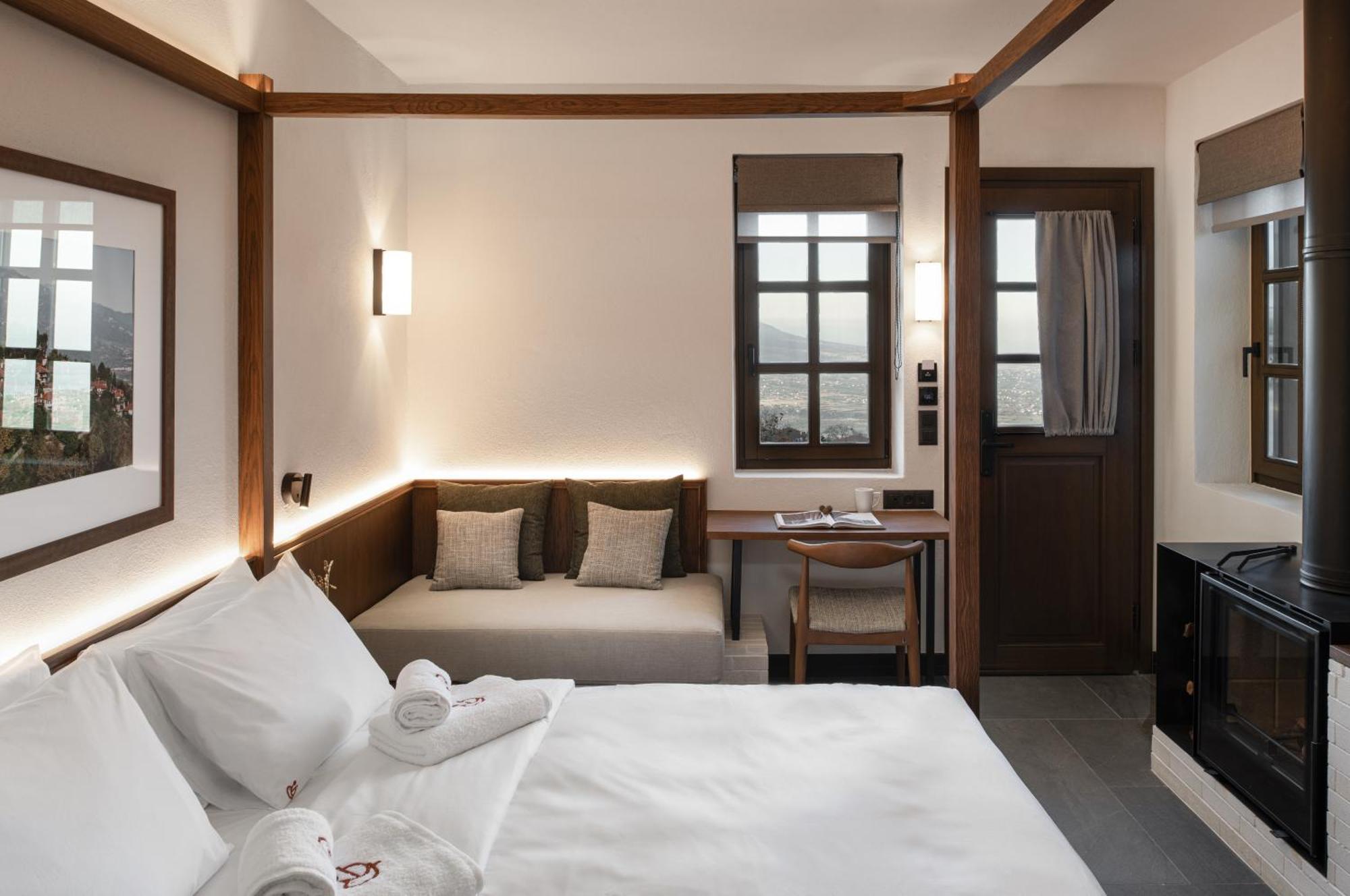 Unedo All Seasons Boutique Hotel Palaios Panteleimonas Ngoại thất bức ảnh