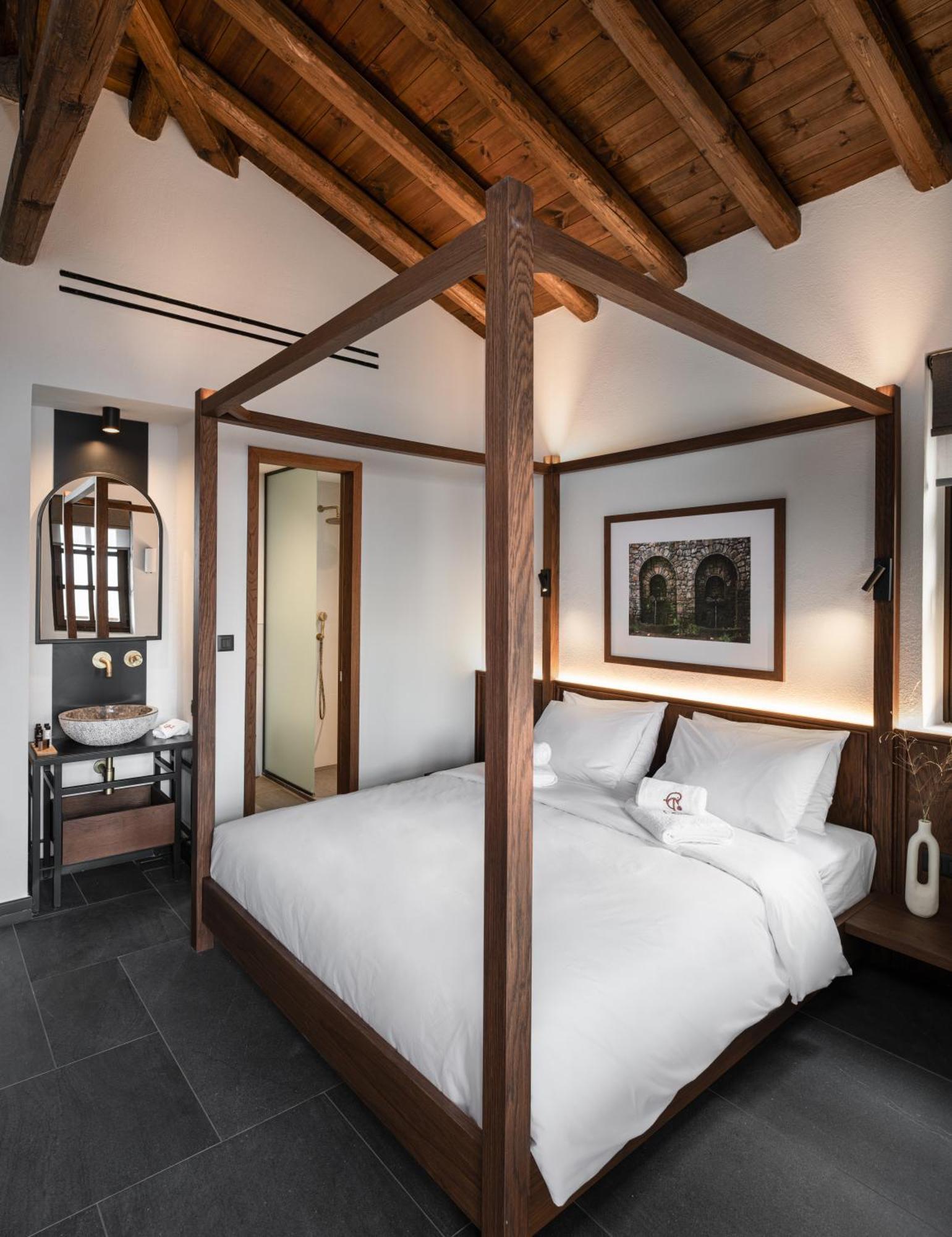 Unedo All Seasons Boutique Hotel Palaios Panteleimonas Ngoại thất bức ảnh
